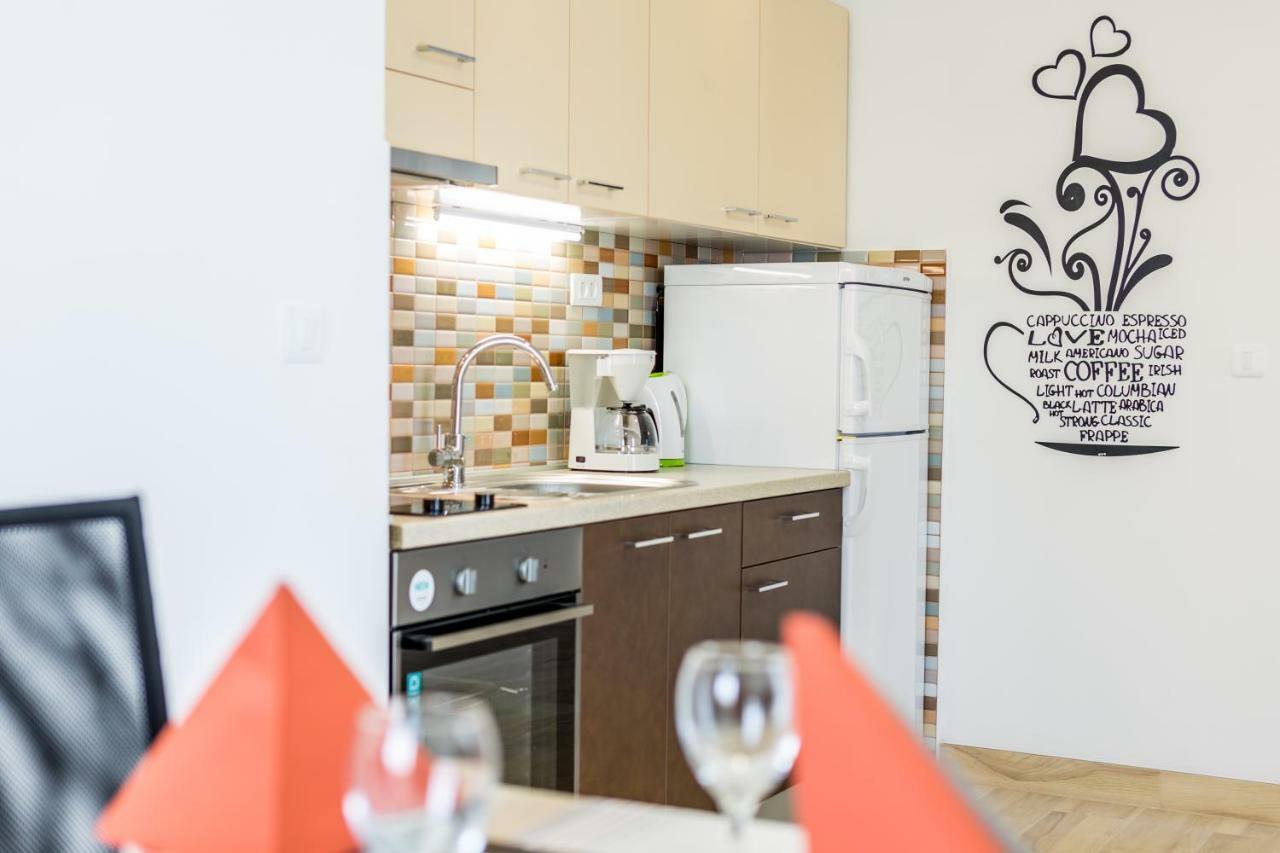 Apartments Franicevic Sućuraj Zewnętrze zdjęcie